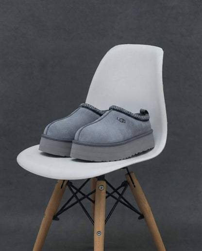 UGG GRIS