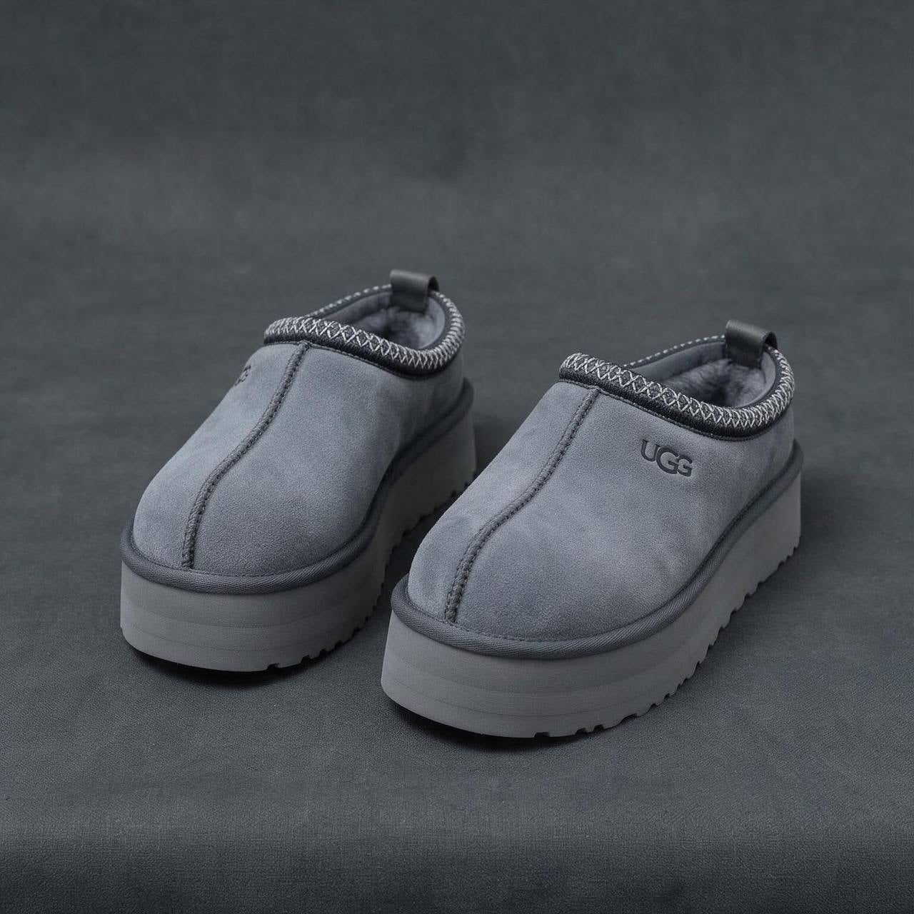 UGG GRIS