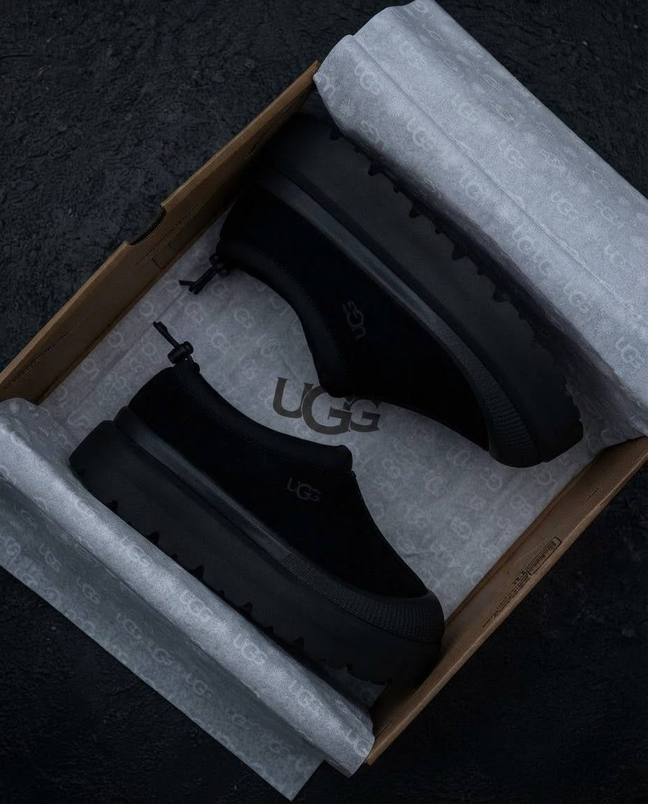 UGG NEGRA