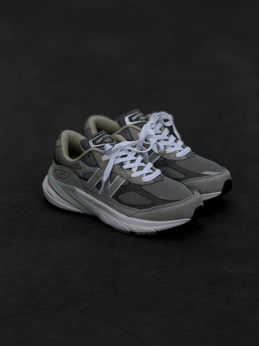New Balance 990 V6 Gray