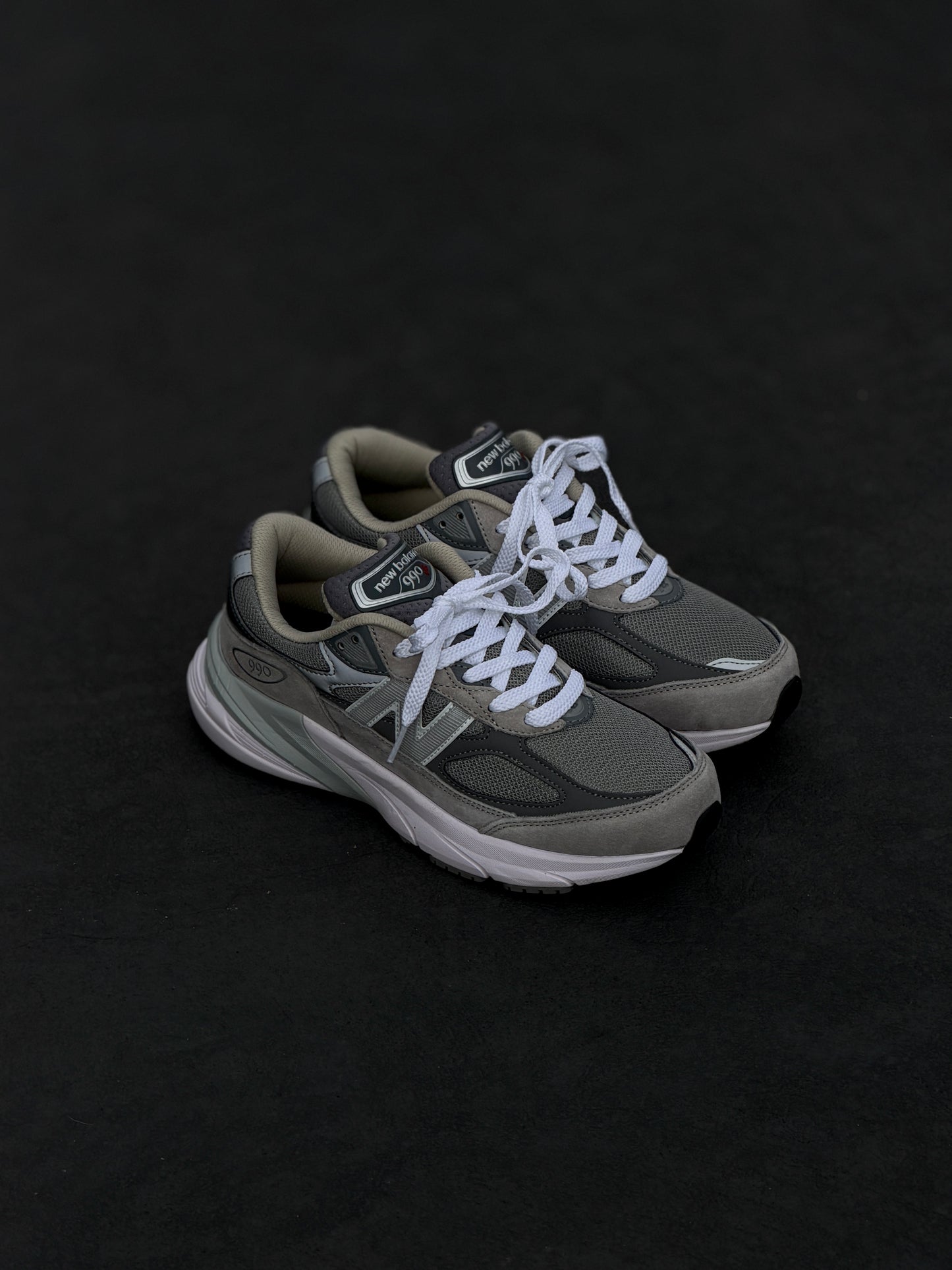 New Balance 990 V6 Gray