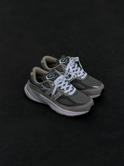 New Balance 990 V6 Gray
