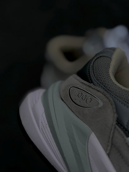 New Balance 990 V6 Gray