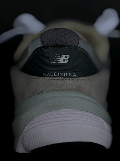 New Balance 990 V6 Gray