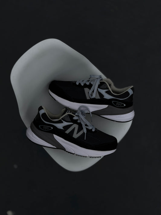 New Balance 990 V6 Black
