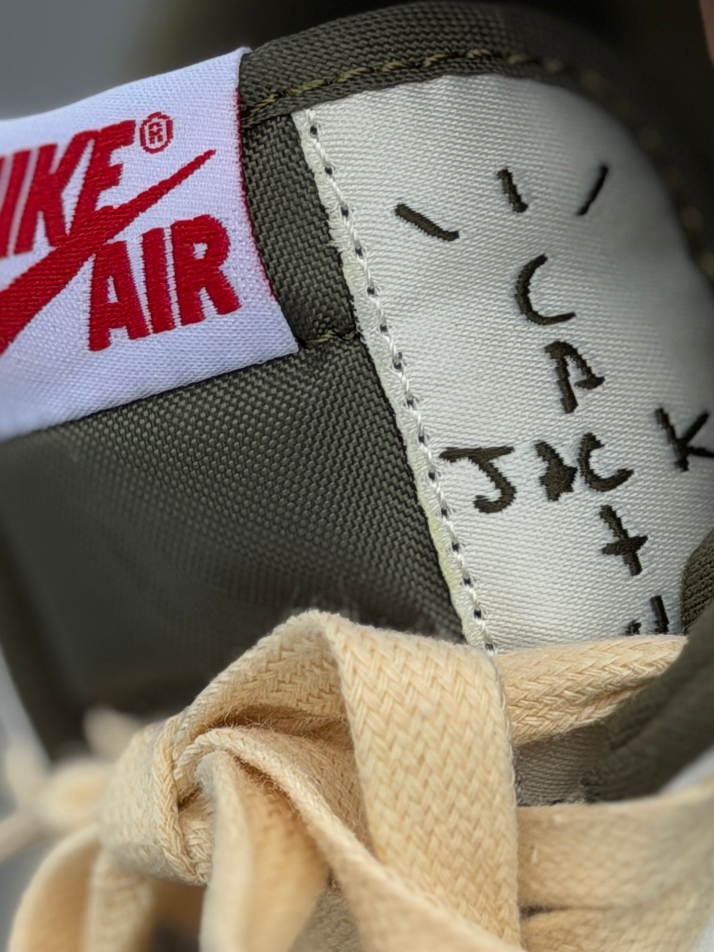 Nike 1 X travis Scott Golf 5G