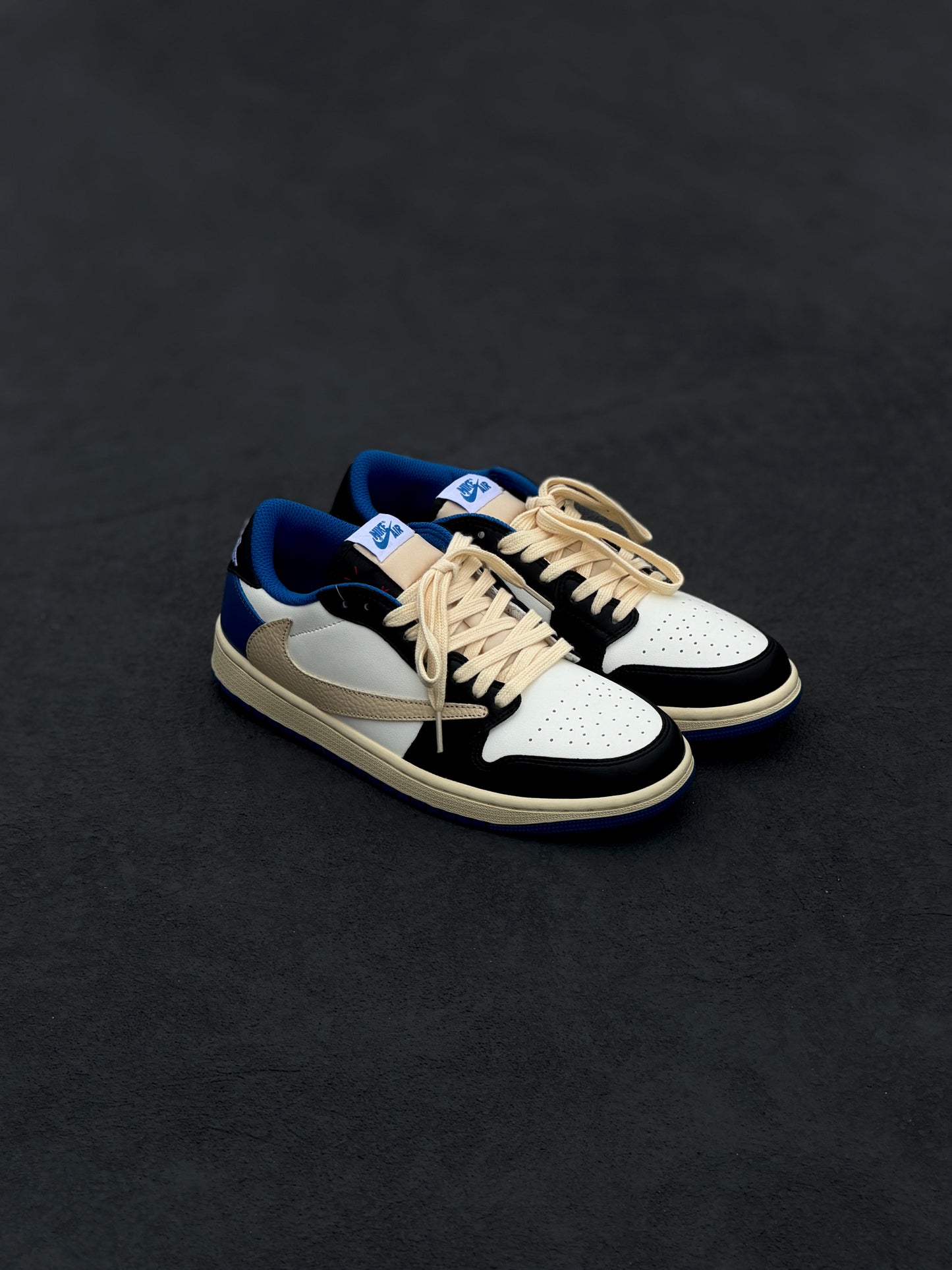 Nike 1 low Fragment x travis Scott 5G