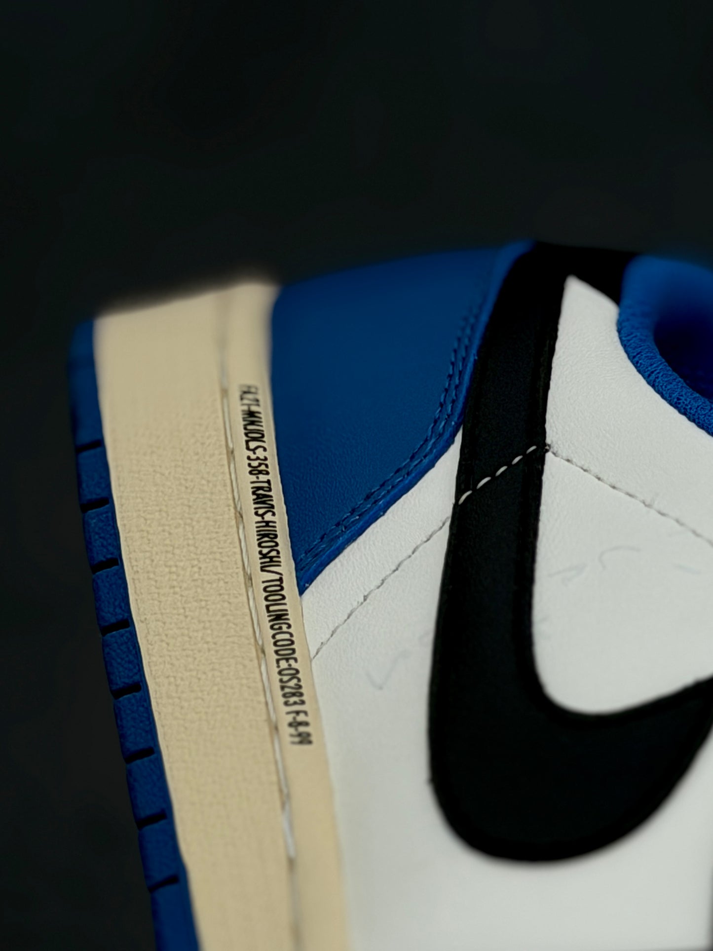 Nike 1 low Fragment x travis Scott 5G