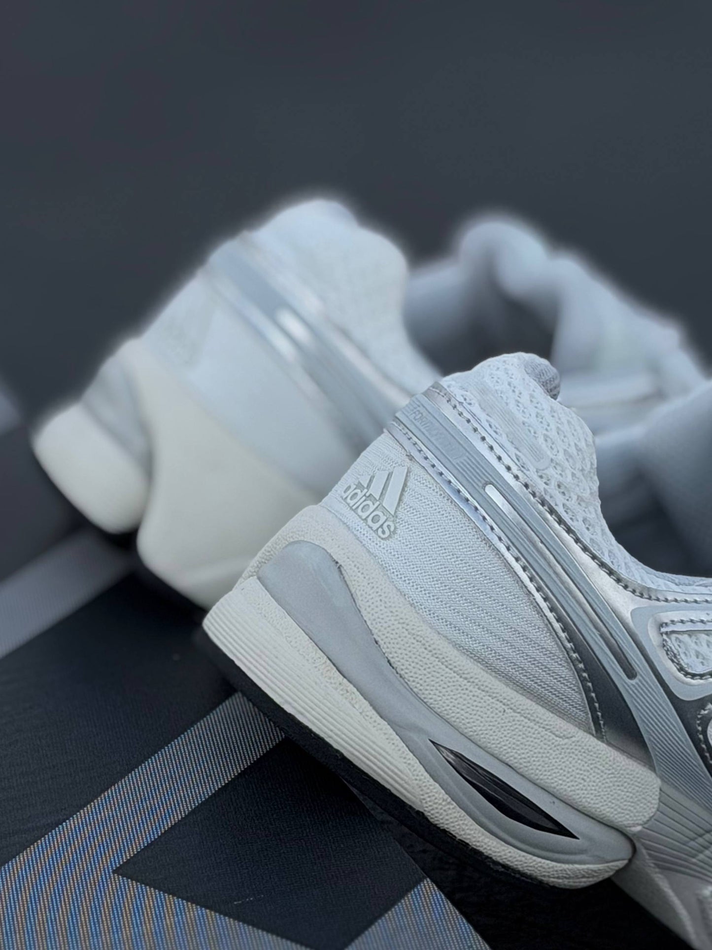 ADIDAS ADISTAR CONTROL 5
