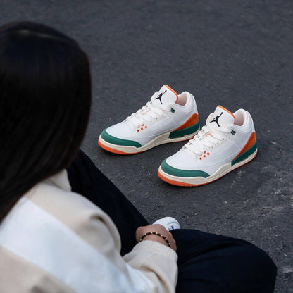 JORDAN RETRO3 SOLEFLY