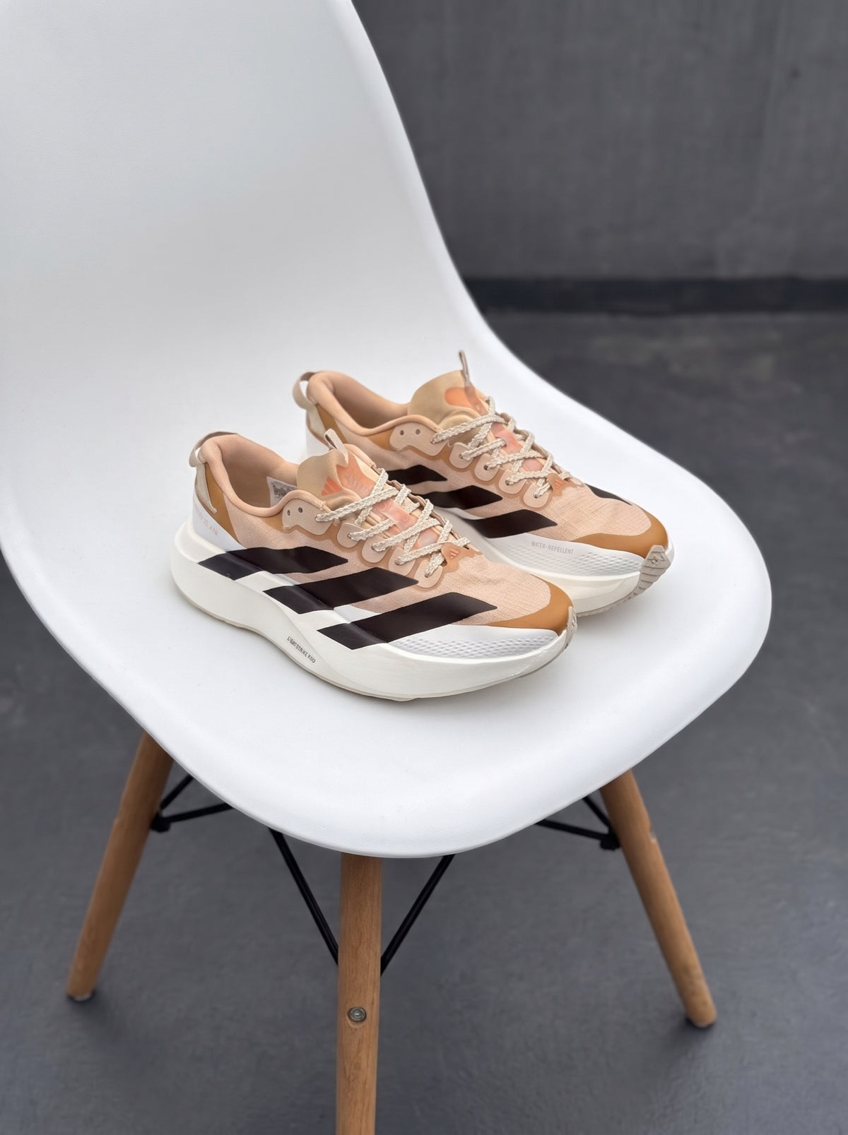 Adidas Adizero Evo SL ATR Beige Caramelo Negra