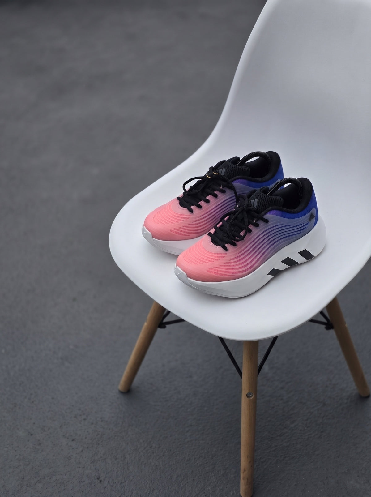 Adidas HyperBoost Edge Pink / Blue