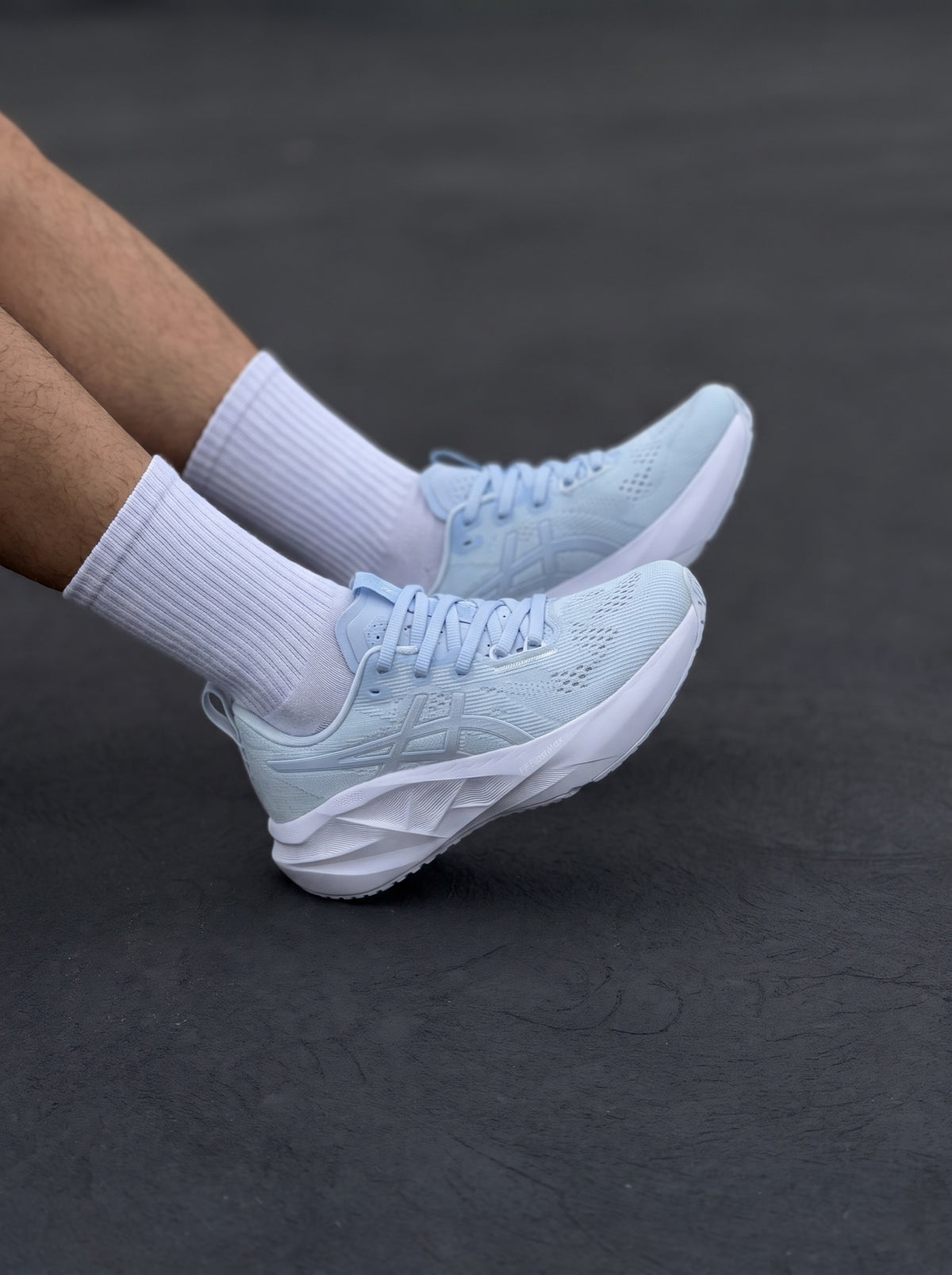 Asics Novablast 5 Celeste