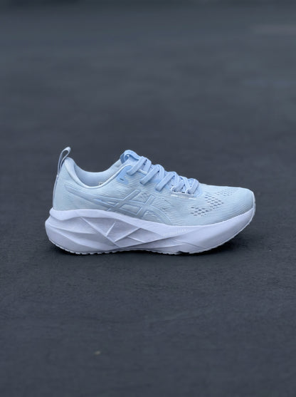Asics Novablast 5 Celeste