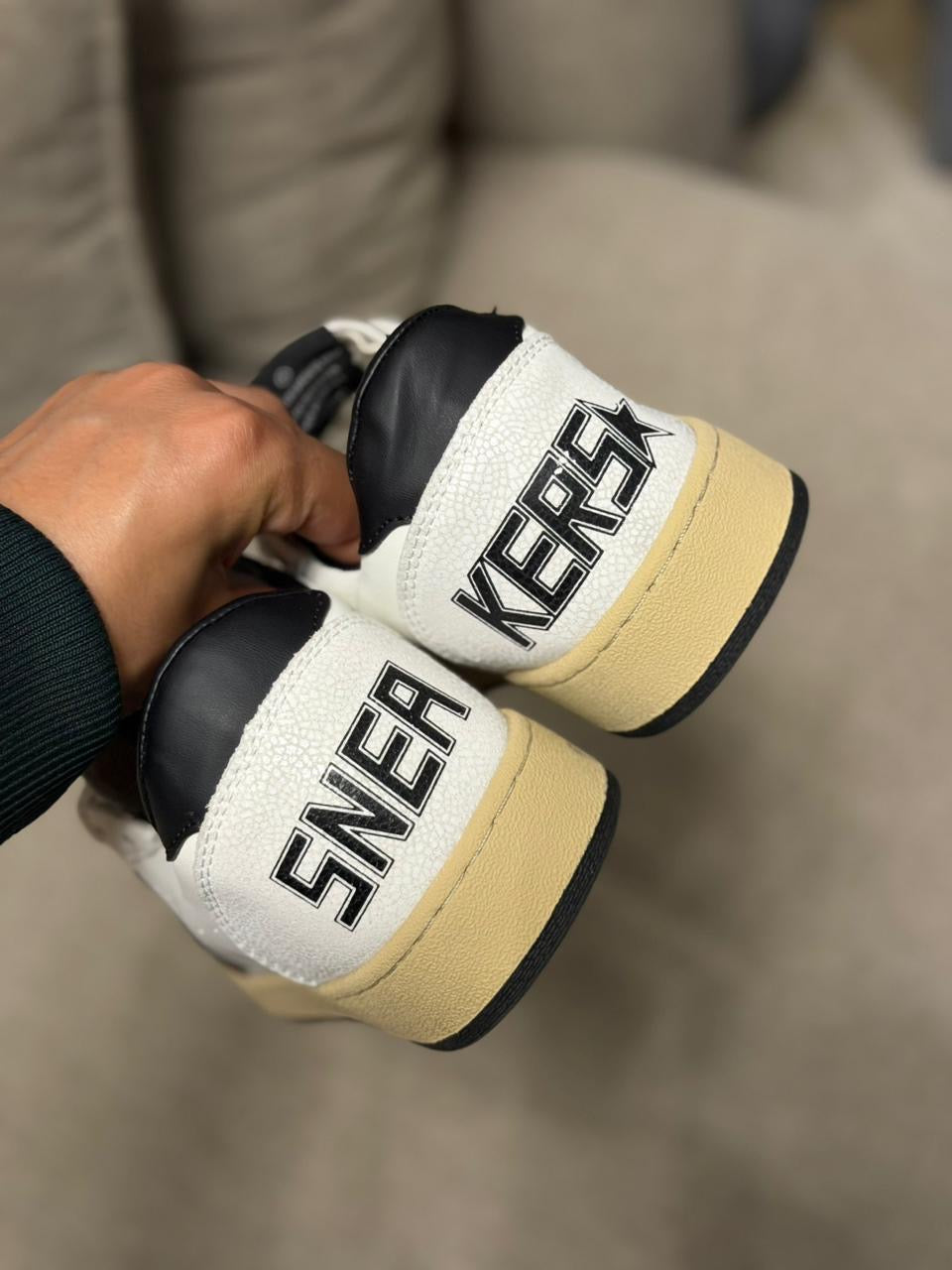 Golden Goose Estrella Negra talon negro