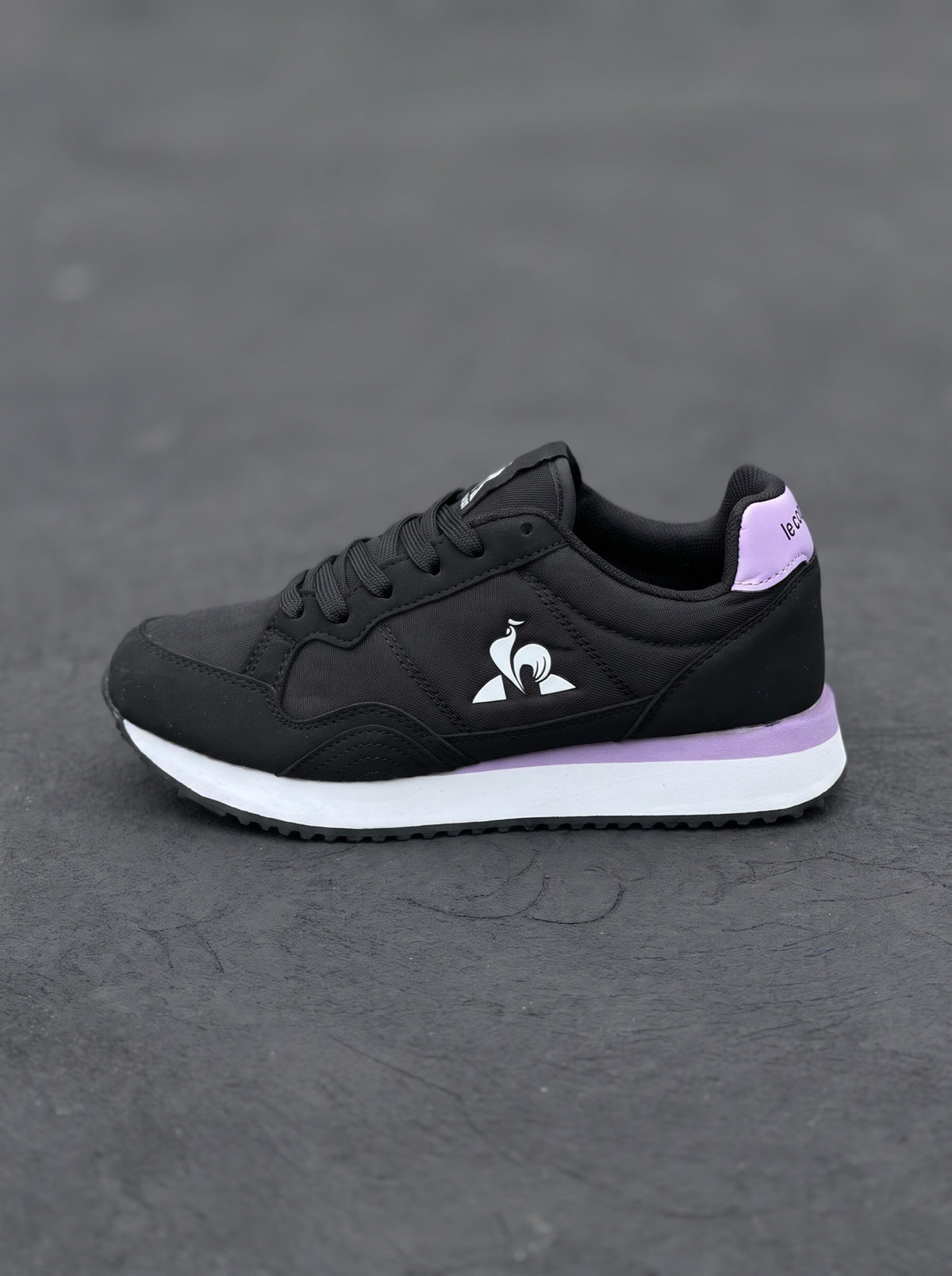 Le Coq Sportif Jet Star 2 Negra Lila