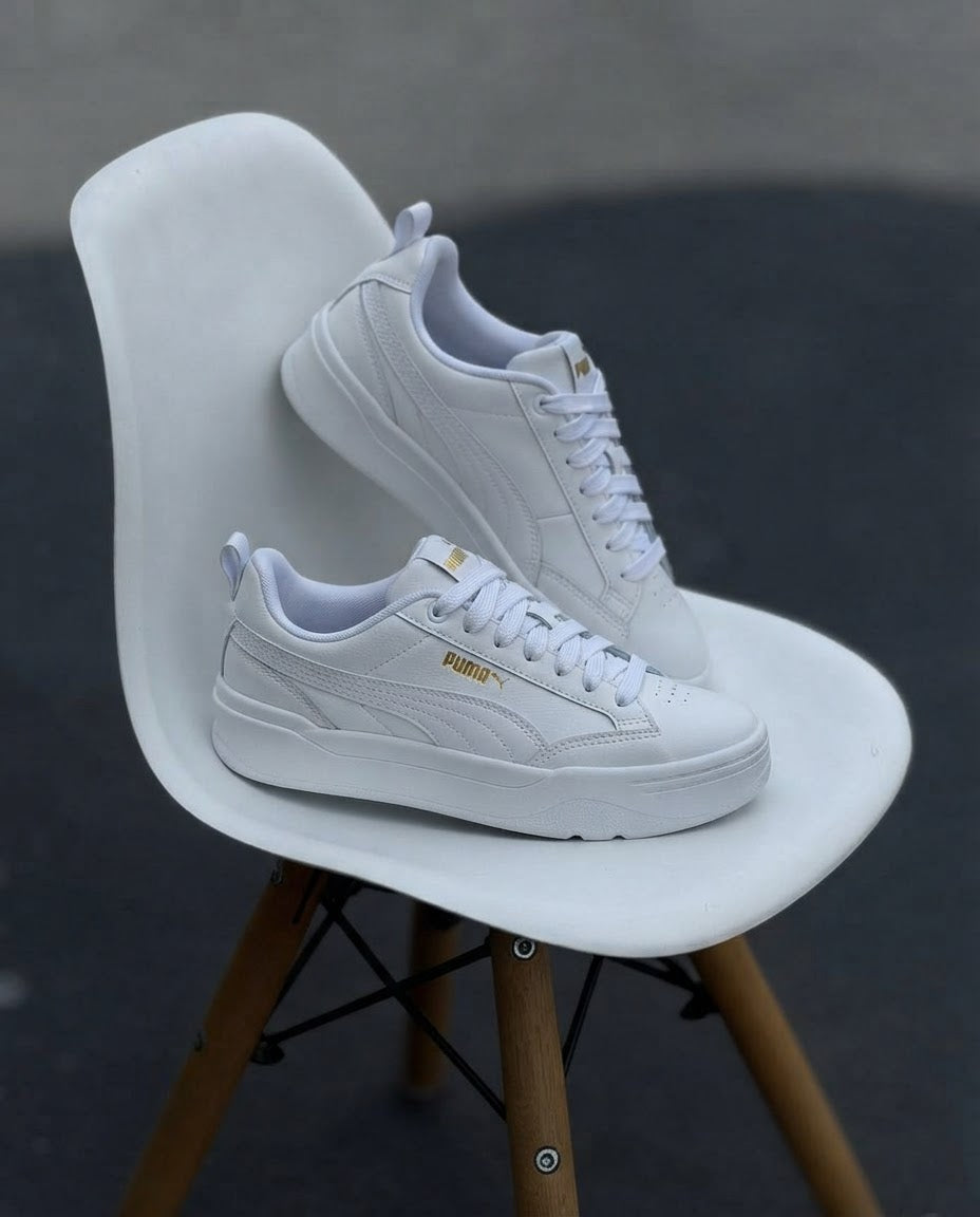 Puma Park white