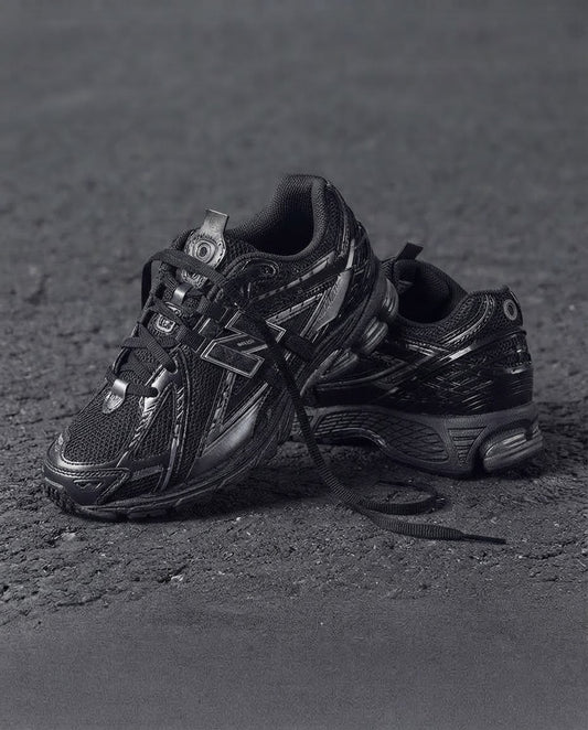 New balance 1906a Negra