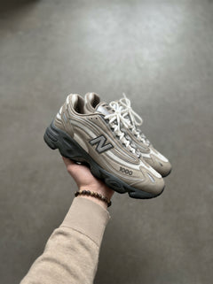 New Balance 1000 Beige Gris Blanca