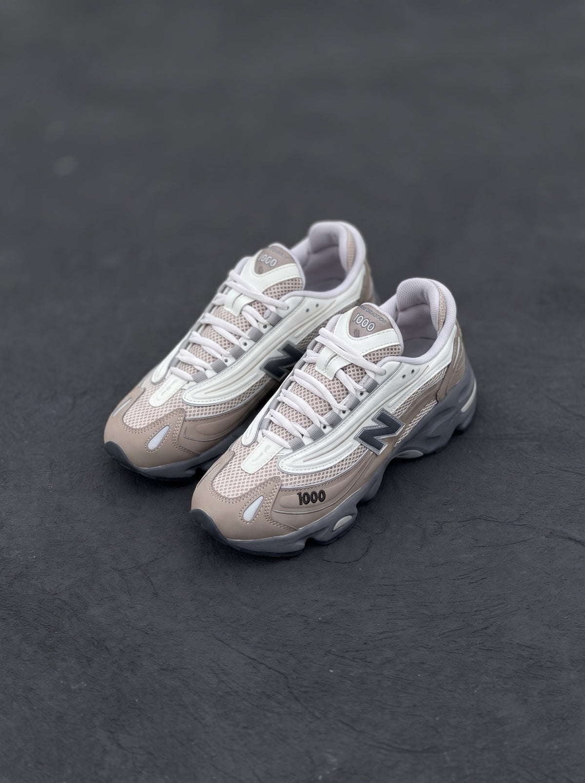 New Balance 1000 Beige Gris Blanca