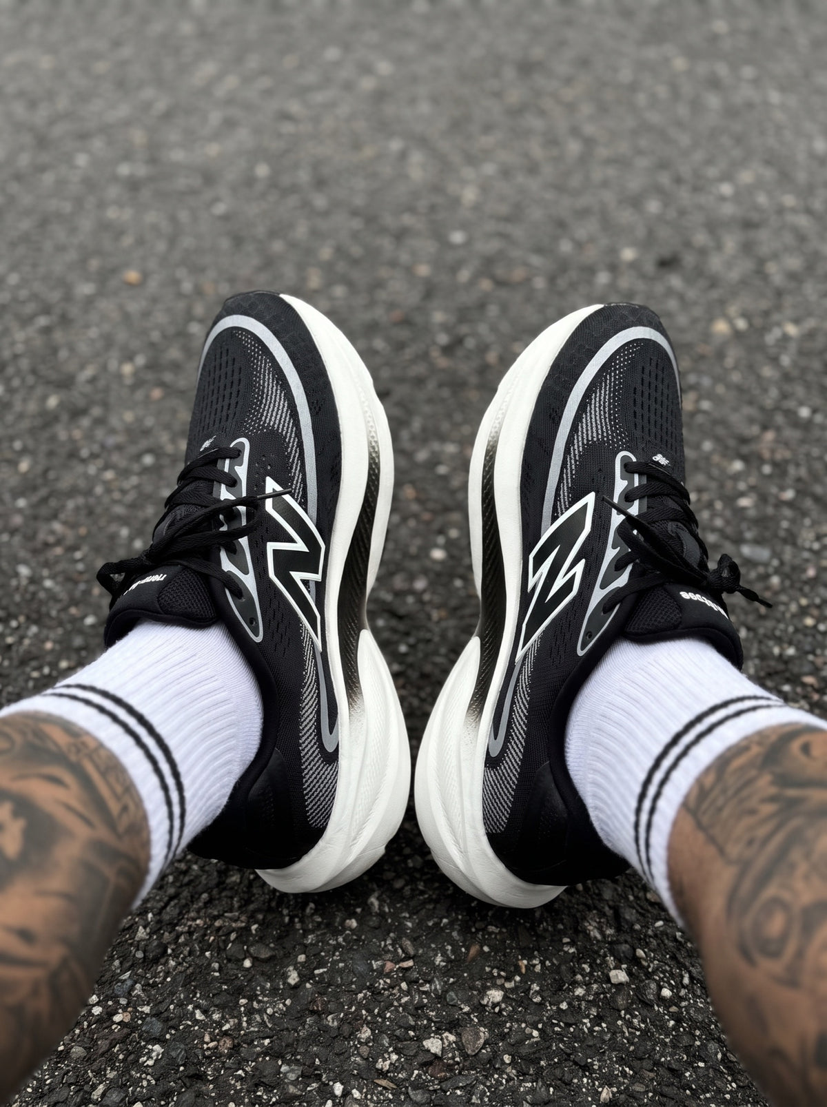 New Balance Ellipse V1 Negra