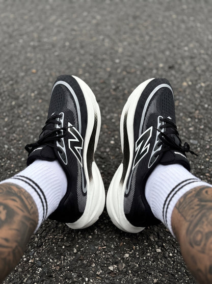 New Balance Ellipse V1 Negra