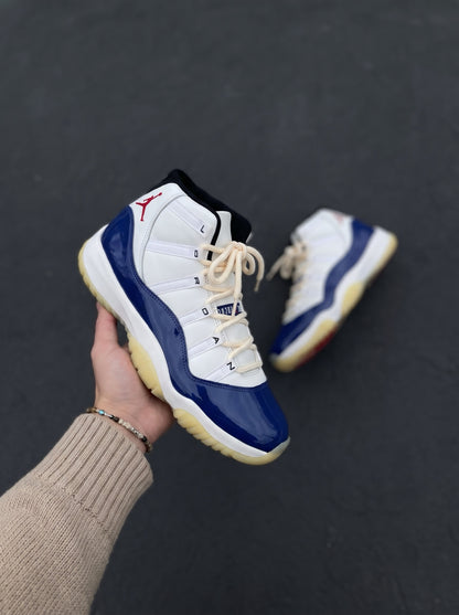 Nike Air Jordan 11 Retro Blanca Azul Rey Roja