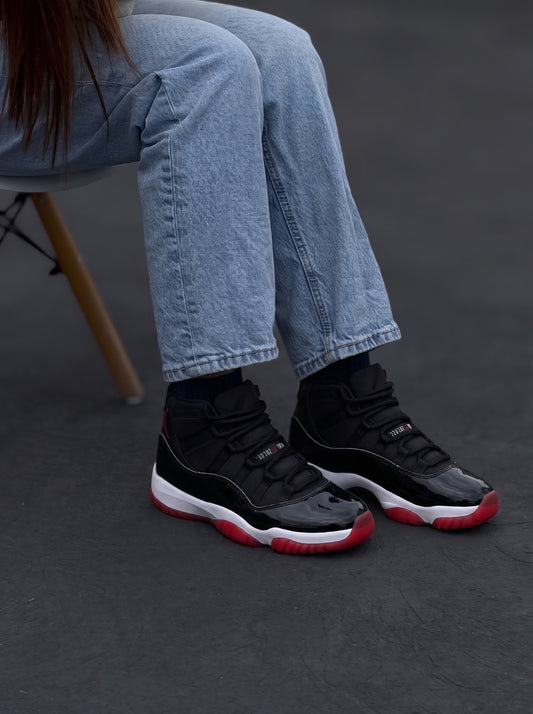 Nike Air Jordan 11 Retro Bred Negra Roja Blanca
