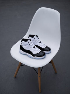 Nike Air Jordan 11 Retro Concord Blanca Negra