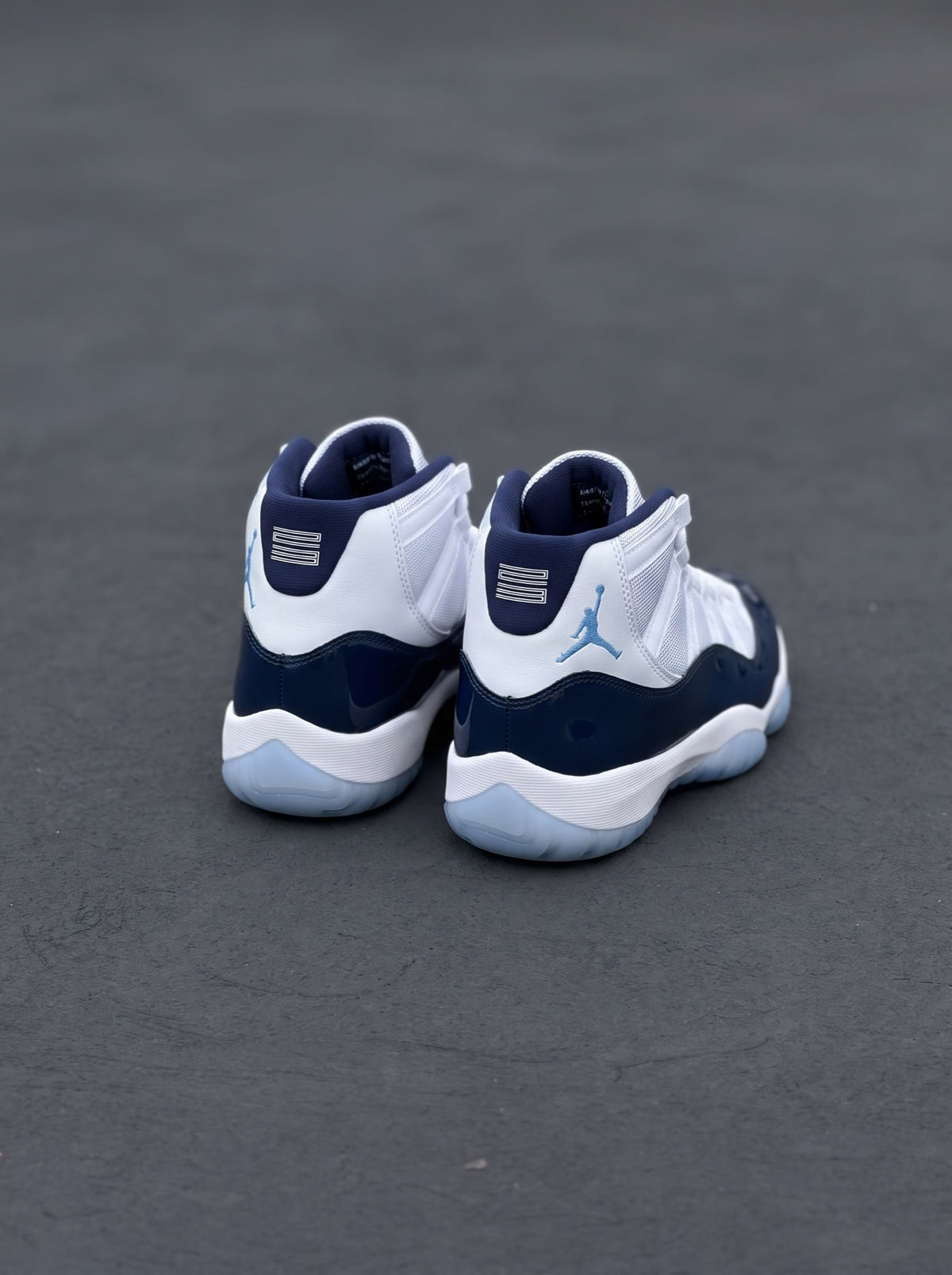 Nike Air Jordan 11 Retro Midnight Navy Blanca Azul Marino