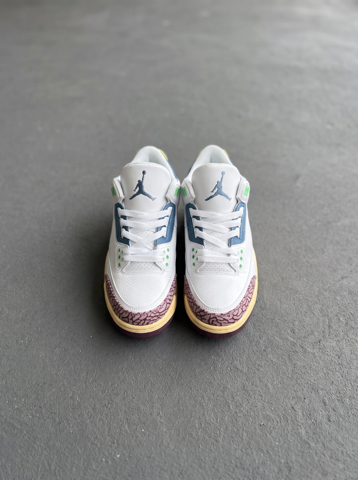 Nike Air Jordan 3 Retro Blanca Azul Amarilla