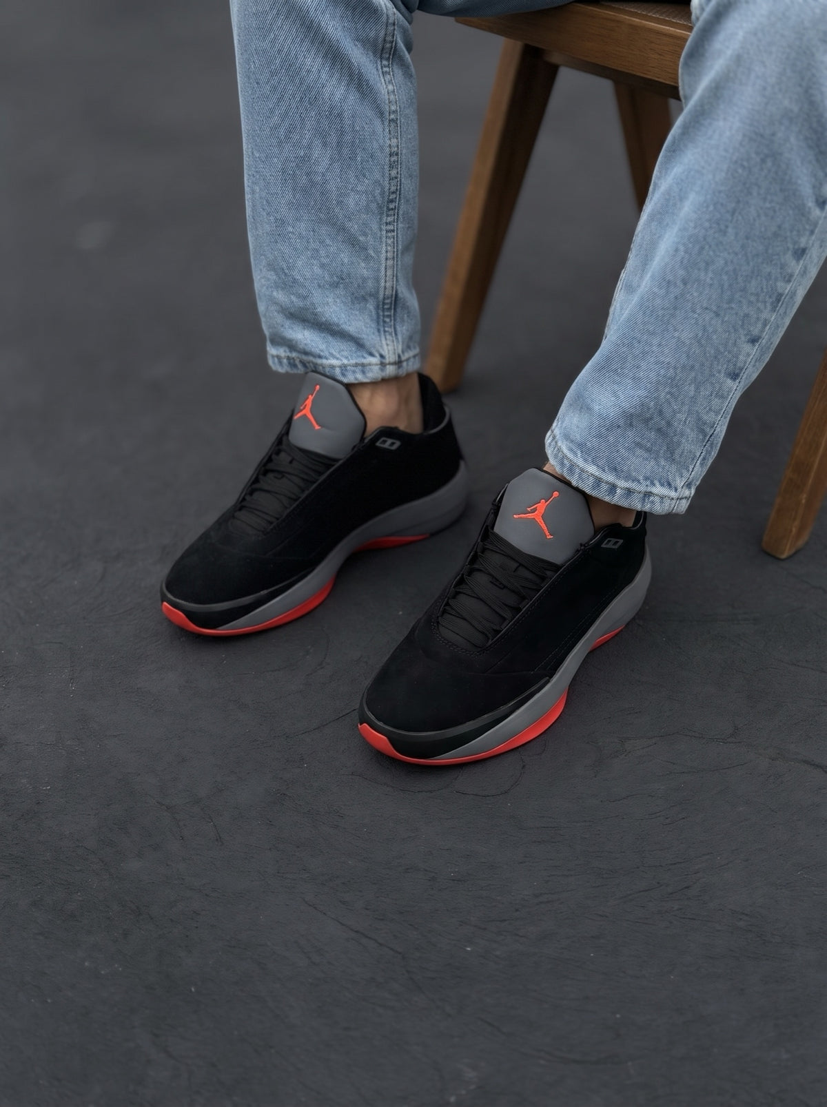 Nike Air Jordan 40 Negra Gris Roja