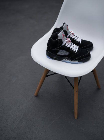 Nike Air Jordan 5 Retro Black Metallic Negra Plateada