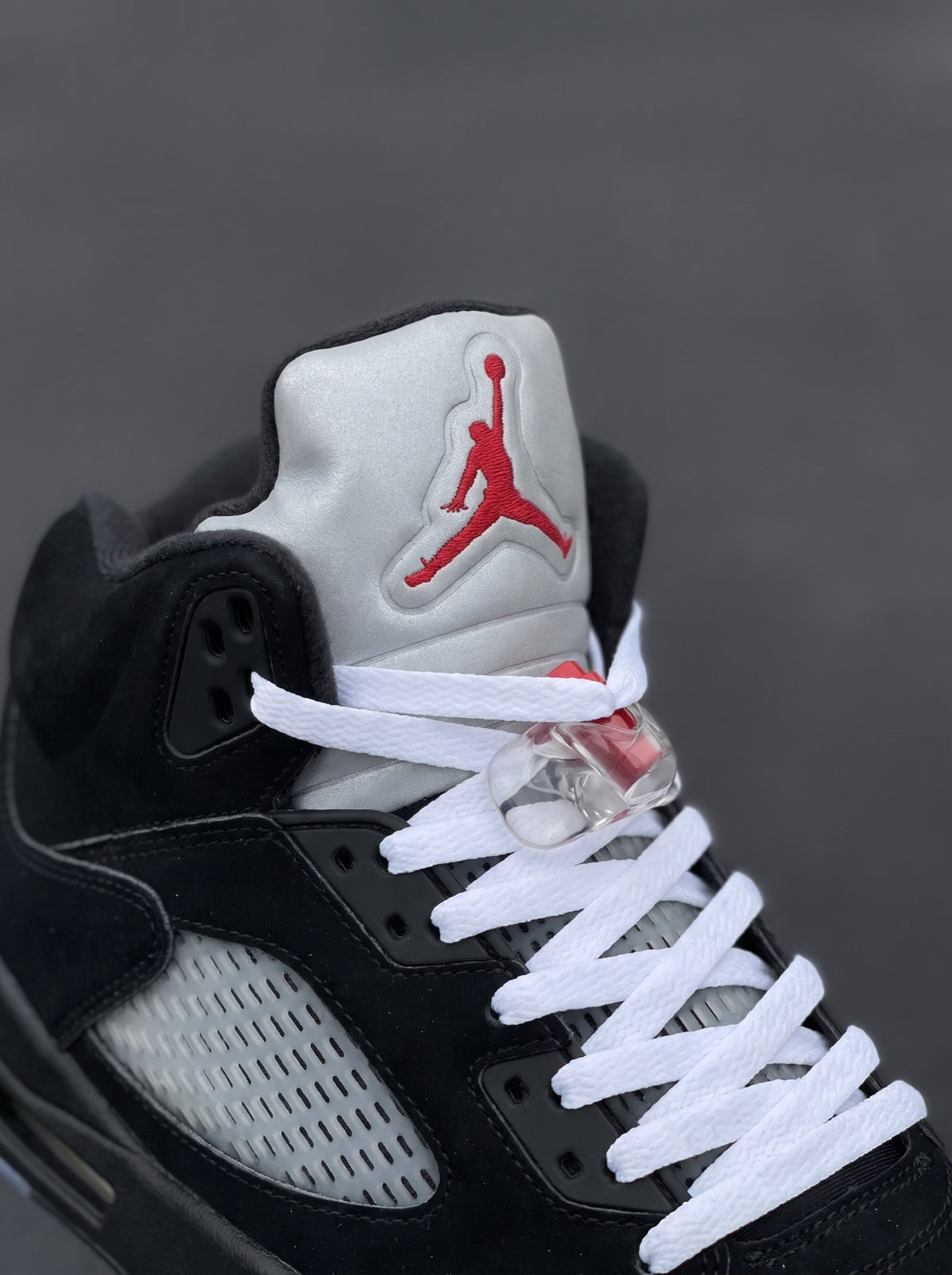Nike Air Jordan 5 Retro Black Metallic Negra Plateada