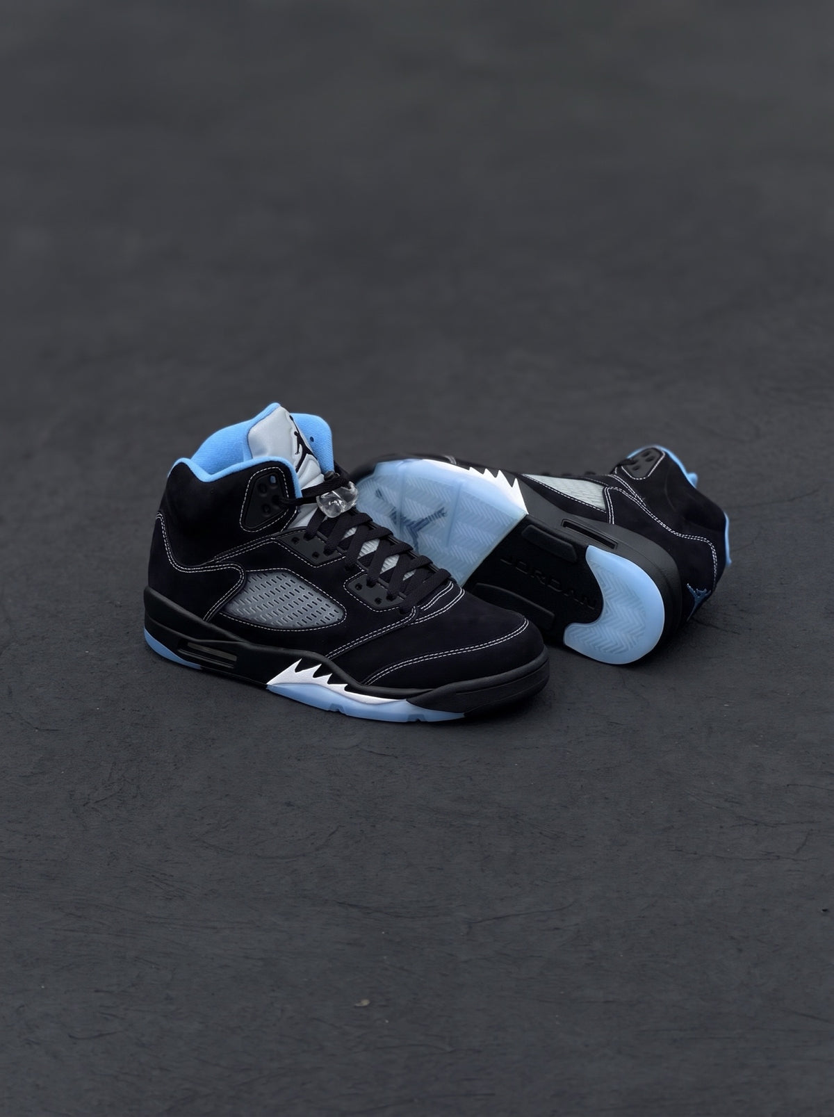 Nike Air Jordan 5 Retro Negra Azul Celeste