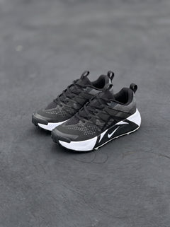 Nike Juniper Trail 2 Gris Oscuro Negra Blanca