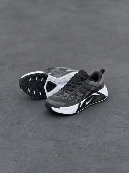Nike Juniper Trail 2 Gris Oscuro Negra Blanca
