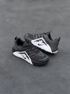 Nike Juniper Trail 2 Negra Blanca