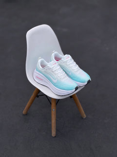 Nike Vomero Plus Blanca Aguamarina