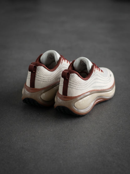 Nike Vomero Plus Crema Vino