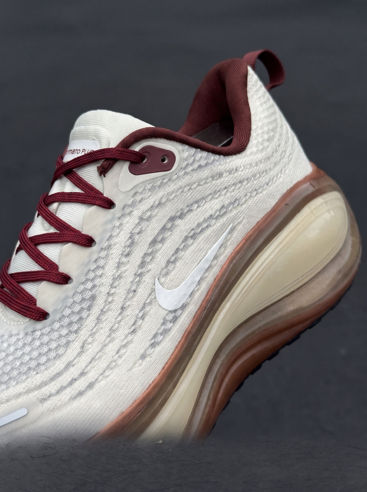 Nike Vomero Plus Crema Vino