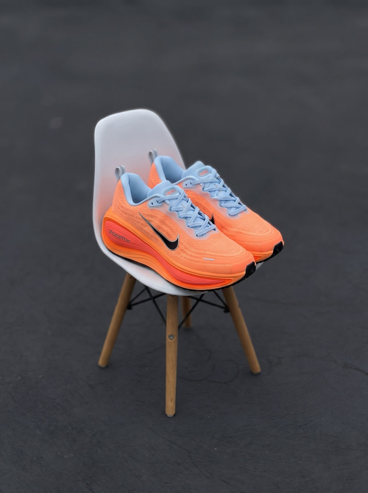 Nike Vomero Plus Naranja Celeste