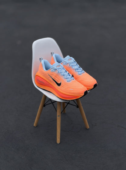Nike Vomero Plus Naranja Celeste
