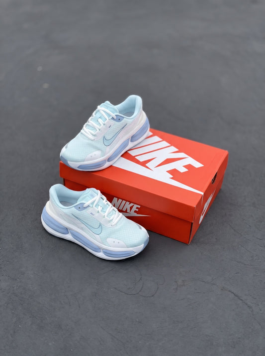 Nike Vomero Premium Celeste Azul