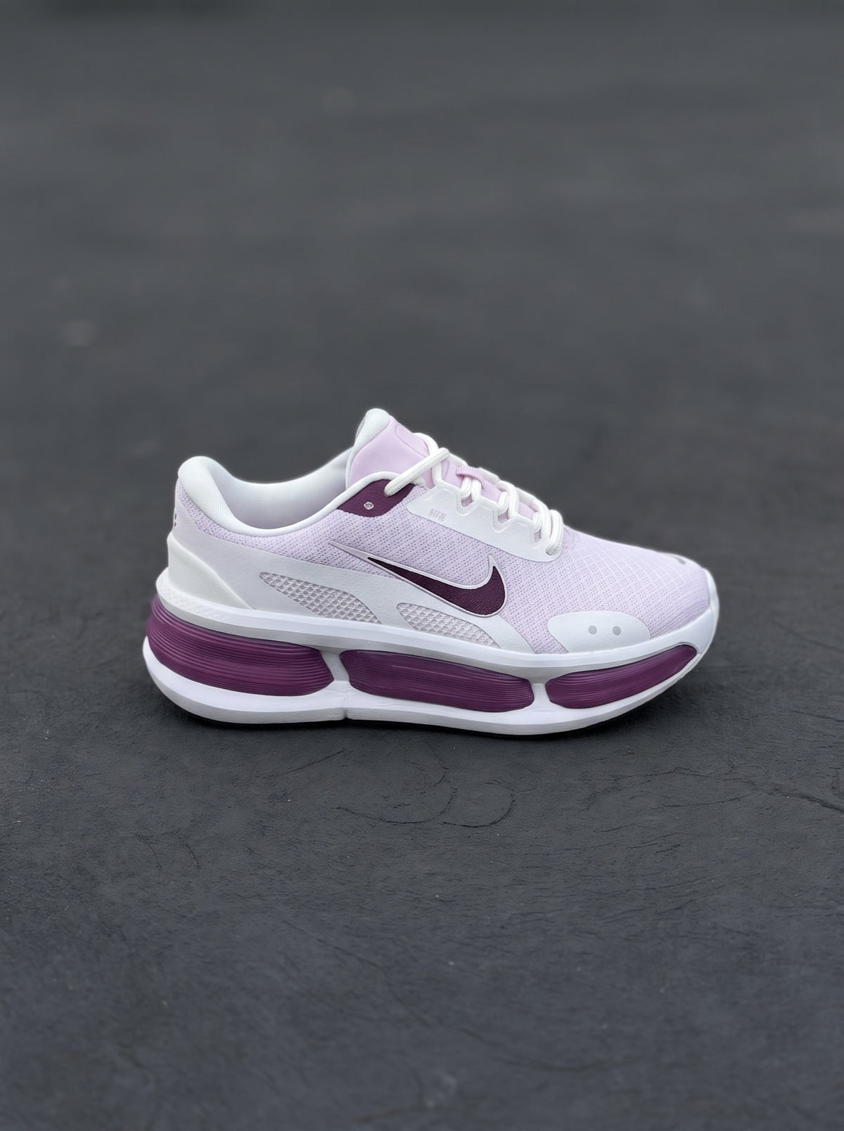 Nike Vomero Premium Lila Morada