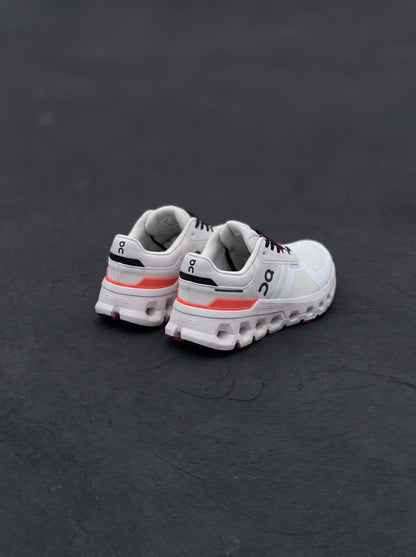 On Cloudrunner 2 Blanca Coral