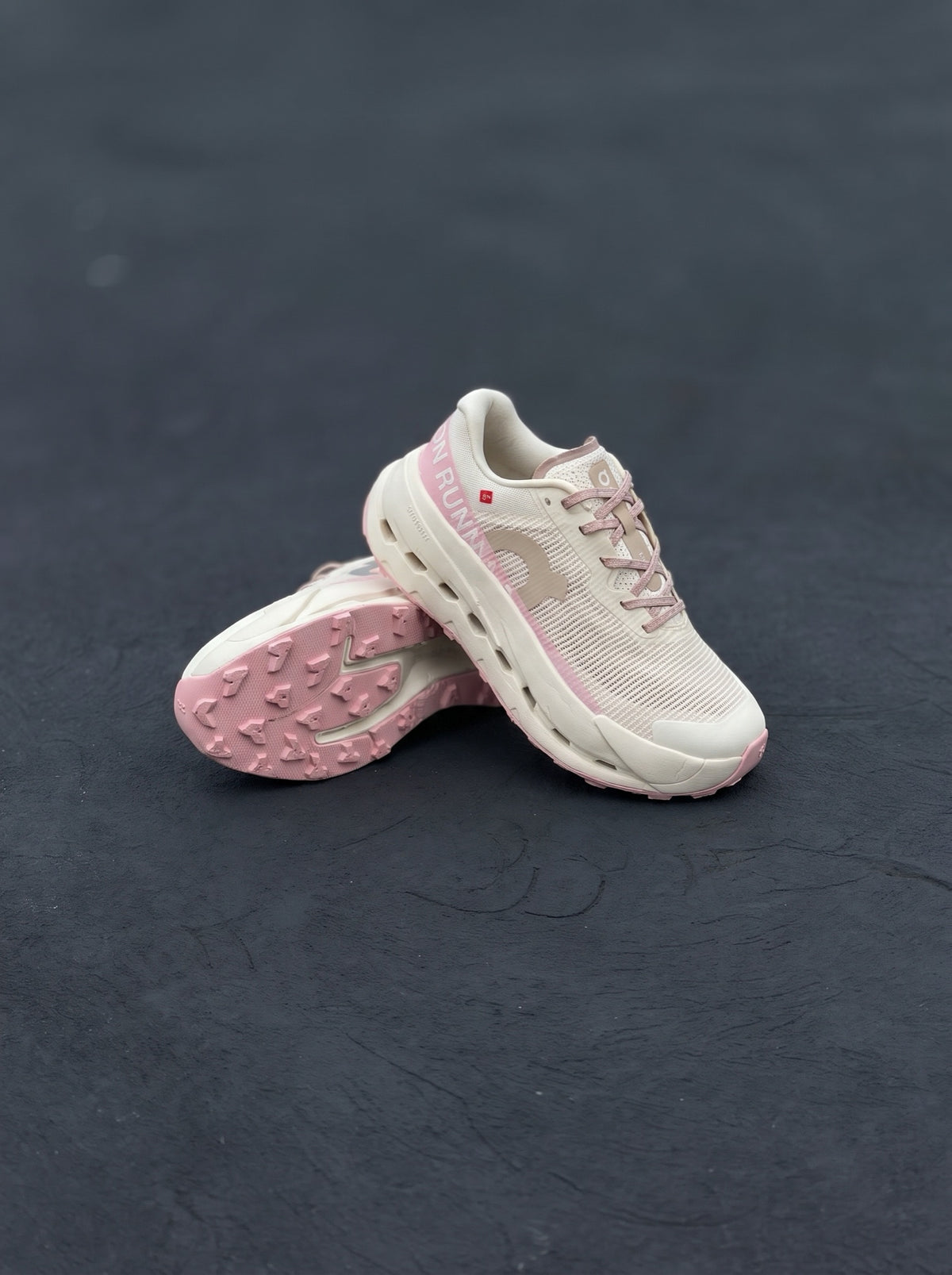 On Cloudsurfer Next Crema Rosa