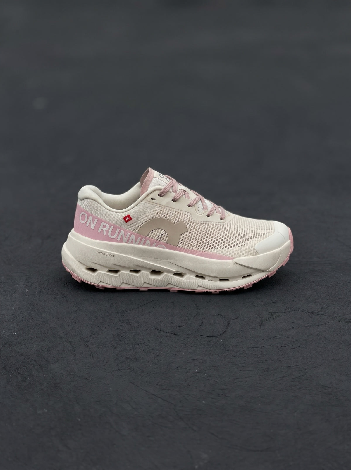 On Cloudsurfer Next Crema Rosa