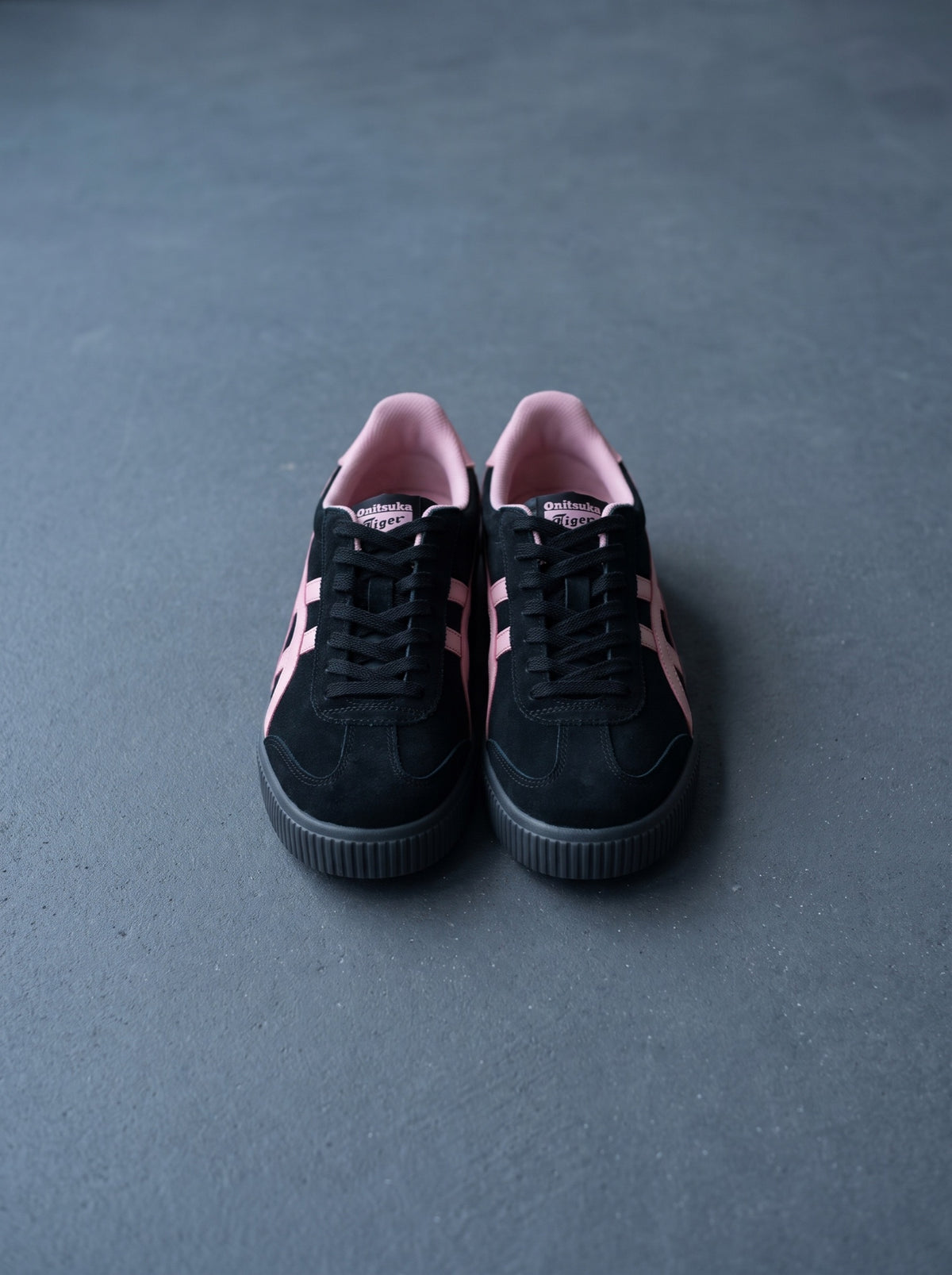 Onitsuka Tiger Tokuten Negra Rosada