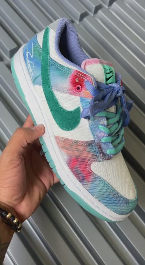 Nike SB × Futura Laboratories Dunk Low